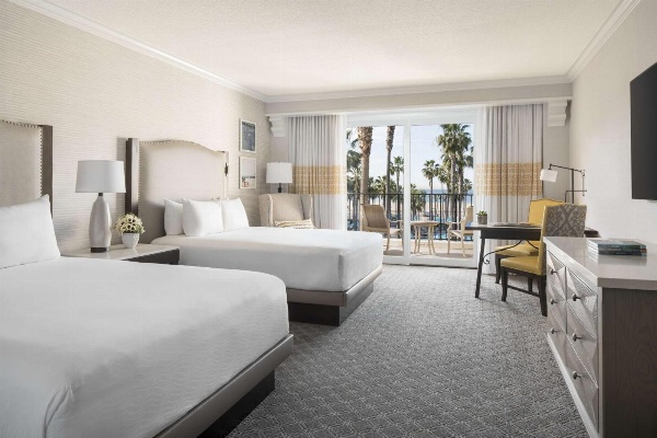 Hyatt Regency Huntington Beach Resort and Spa image 3
